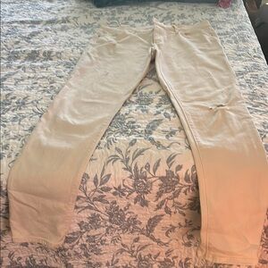 LOFT Cream Skinny Jeans with Modern Silhouette